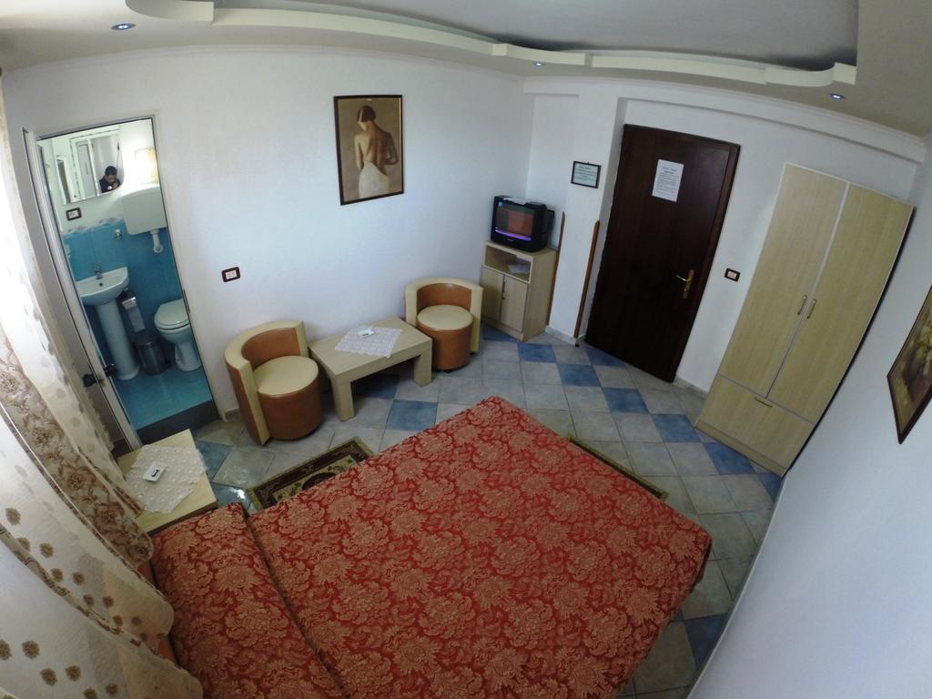 Hotel Ideal